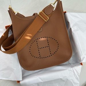Hermes-Evelyne leather crossbody bag 29